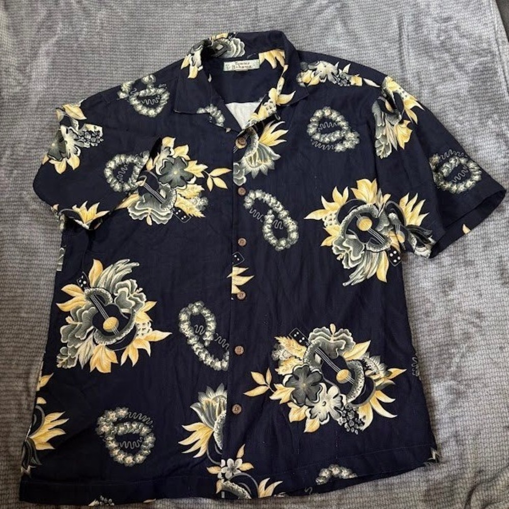 Tommy Bahama Mens Navy Blue Guitar Hibiscus Tropical Camp Shirt M‎ Short Sleeve